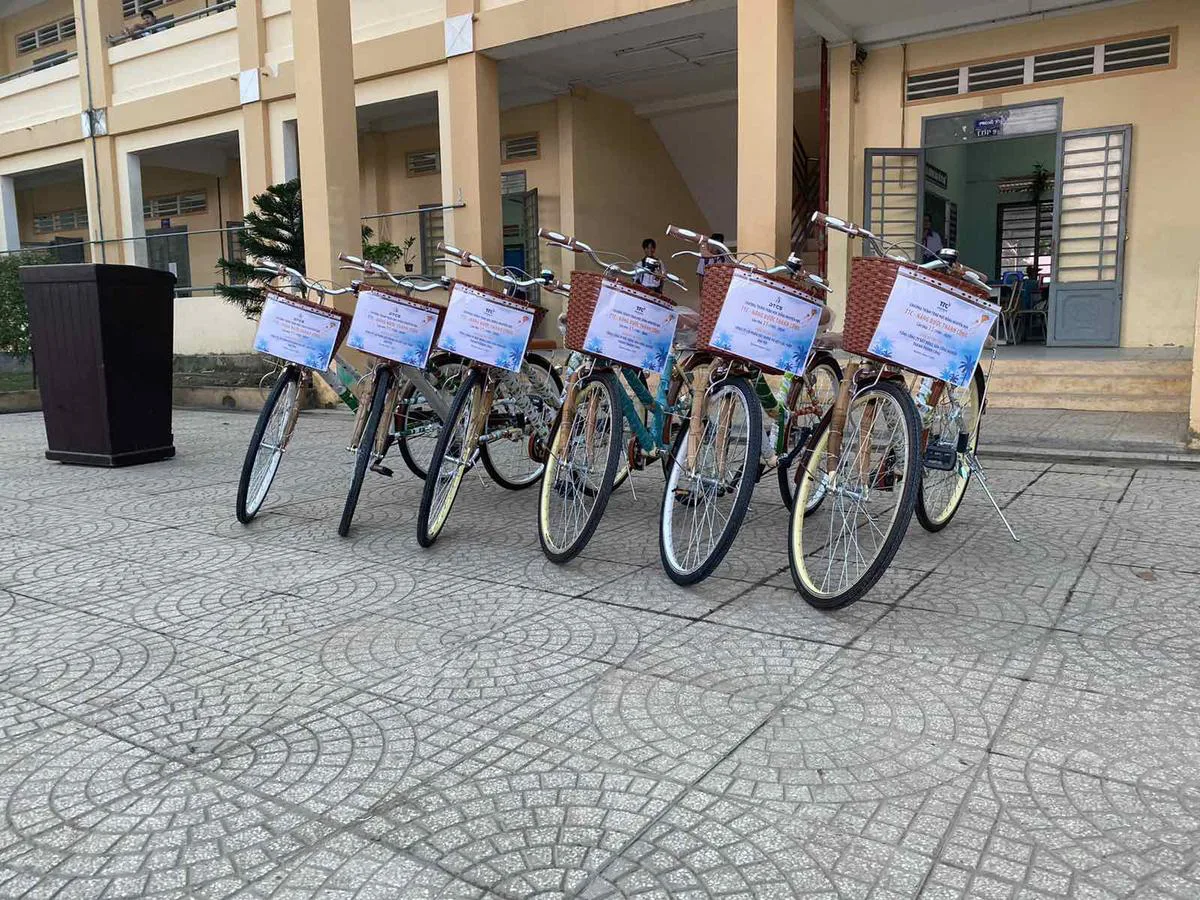 Chương trình trao học bổng khuyến học “TTC - Nâng bước thành công” - Công Ty CP Khu Công Nghiệp Thành Thành Công (TTC IZ)