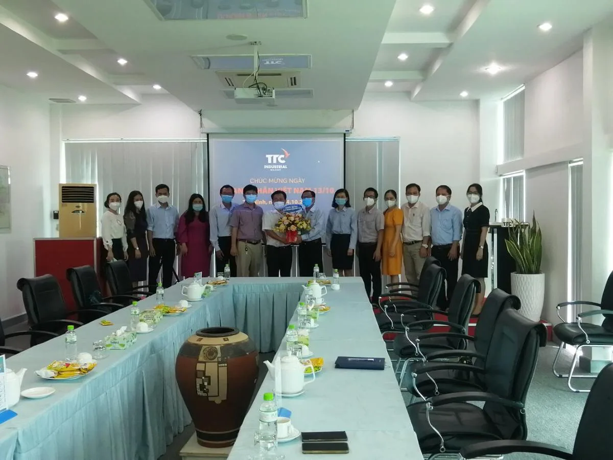 Sáng ngày 14/10/2021, Công ty Cổ phần Khu công nghiệp Thành Thành Công đã có buổi tiếp đón Ban Quản lý Khu kinh tế tỉnh Tây Ninh đến thăm và làm việc tại Khu công nghiệp Thành Thành Công.