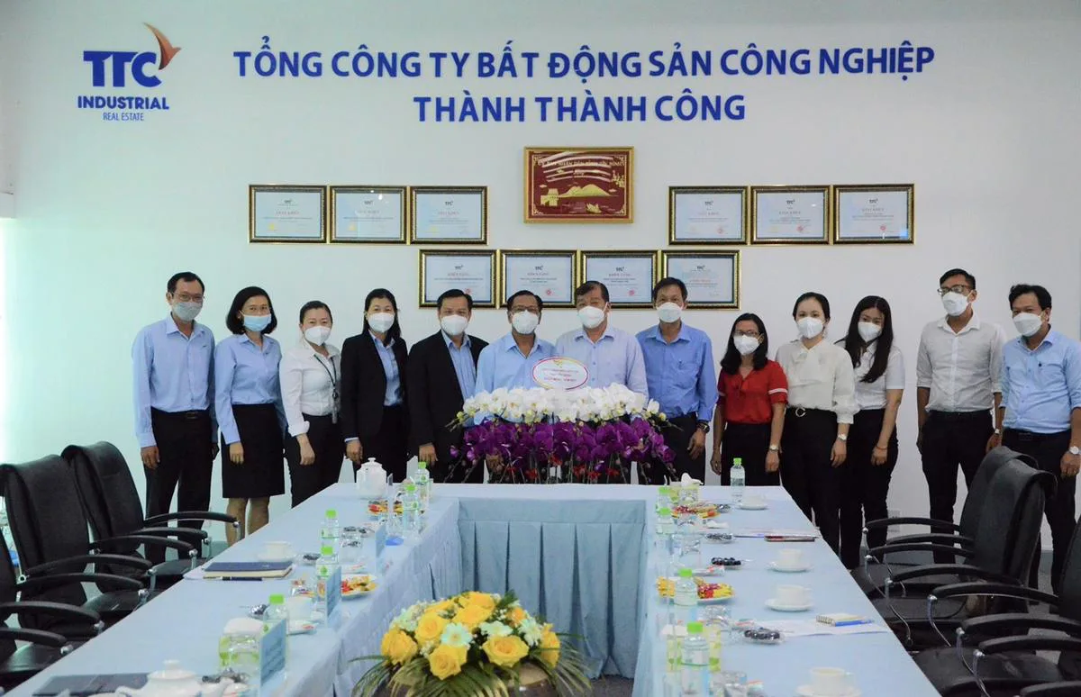 LÃNH ĐẠO TỈNH ỦY - UBND TỈNH - SỞ BAN NGÀNH TỈNH TÂY NINH ĐẾN THĂM VÀ LÀM VIỆC TẠI KHU CÔNG NGHIỆP THÀNH THÀNH CÔNG - Công Ty CP Khu Công Nghiệp Thành Thành Công (TTC IZ) LÃNH ĐẠO TỈNH ỦY - UBND TỈNH - SỞ BAN NGÀNH TỈNH TÂY NINH ĐẾN THĂM VÀ LÀM VIỆC TẠI KHU CÔNG NGHIỆP THÀNH THÀNH CÔNG - Công Ty CP Khu Công Nghiệp Thành Thành Công (TTC IZ)