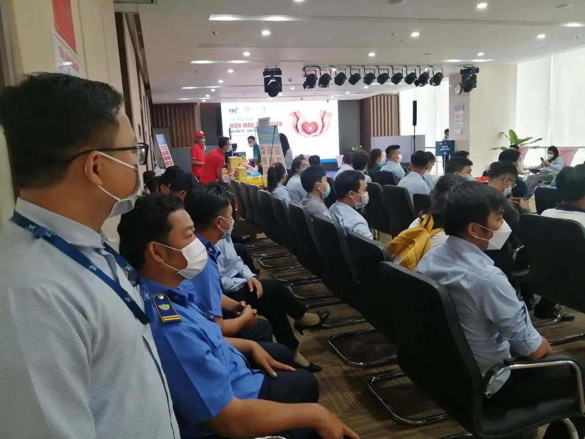 Tổng Công ty Bất động sản Công nghiệp Thành Thành Công đã phối hợp với Công ty Cổ phần Đầu tư (TTCI) tổ chức chương trình Hiến máu tự nguyện “Niềm vui từ lòng nhân ái” lần thứ 11 – năm 2022. - Công Ty CP Khu Công Nghiệp Thành Thành Công (TTC IZ)