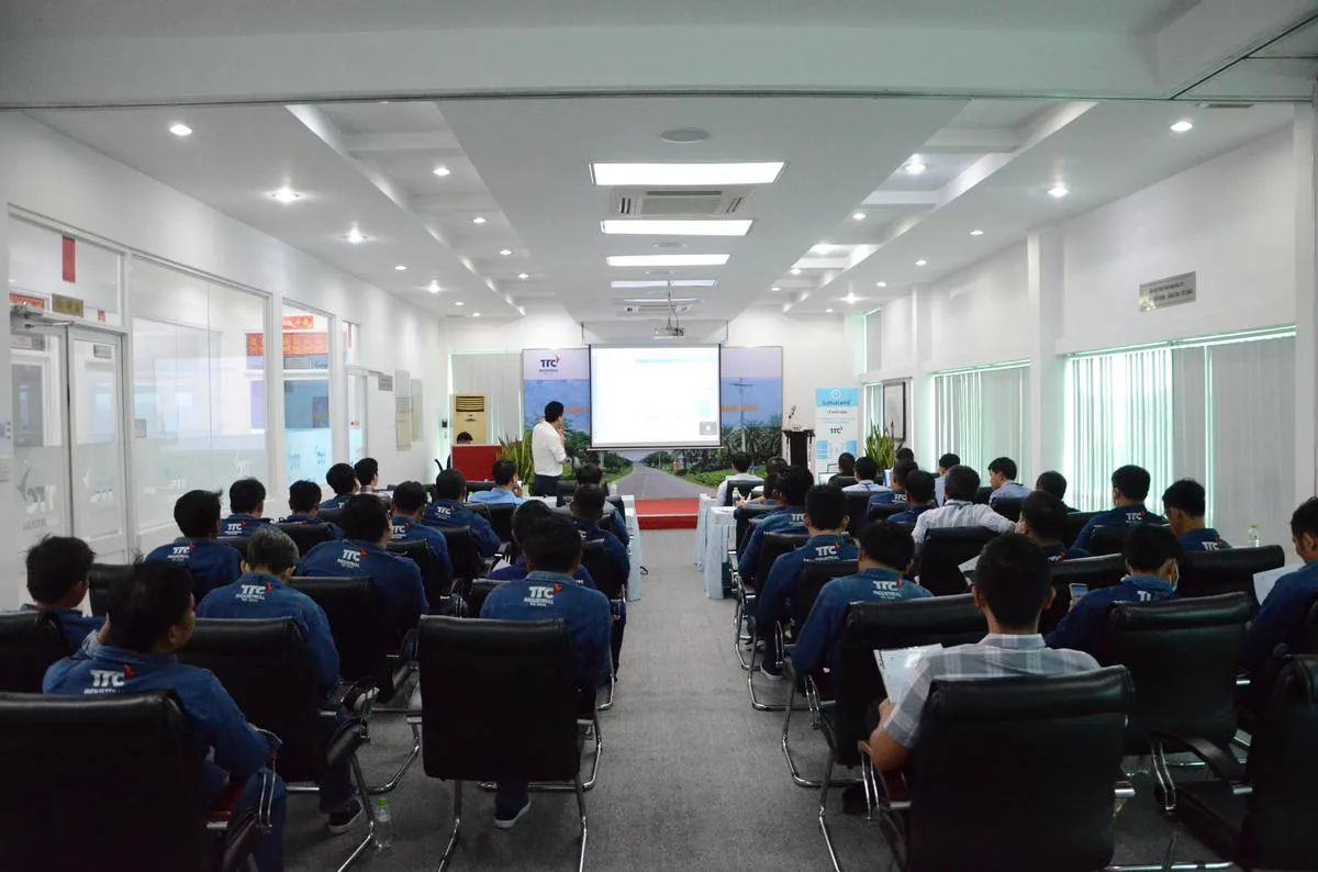Tổng Công ty Bất động sản Công nghiệp Thành Thành Công phối hợp với Công ty Cổ phần iLotusLand Việt Nam tổ chức buổi đào tạo hướng dẫn sử dụng phần mềm Giám sát và Quản lý Dữ liệu quan trắc môi trường