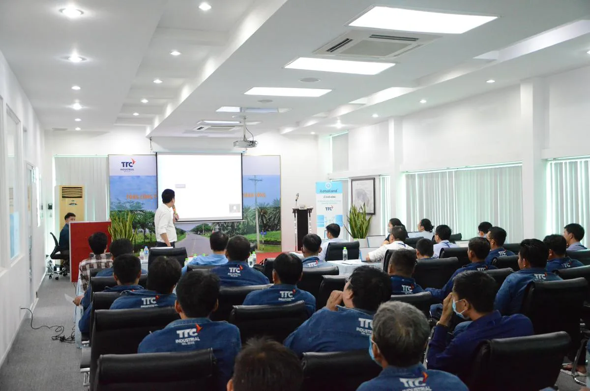 Tổng Công ty Bất động sản Công nghiệp Thành Thành Công phối hợp với Công ty Cổ phần iLotusLand Việt Nam tổ chức buổi đào tạo hướng dẫn sử dụng phần mềm Giám sát và Quản lý Dữ liệu quan trắc môi trường - Công Ty CP Khu Công Nghiệp Thành Thành Công (TTC IZ) Tổng Công ty Bất động sản Công nghiệp Thành Thành Công phối hợp với Công ty Cổ phần iLotusLand Việt Nam tổ chức buổi đào tạo hướng dẫn sử dụng phần mềm Giám sát và Quản lý Dữ liệu quan trắc môi trường - Công Ty CP Khu Công Nghiệp Thành Thành Công (TTC IZ)