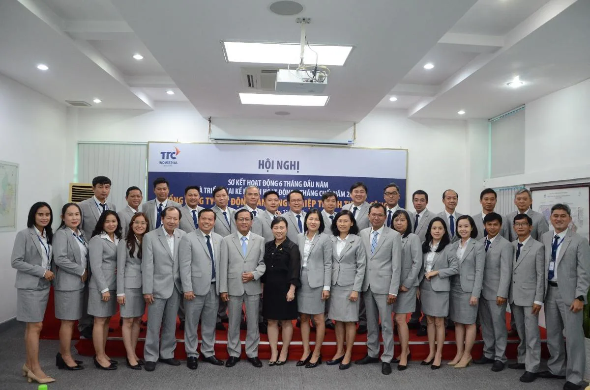 Hội nghị Sơ kết hoạt động 6 tháng đầu năm và triển khai kế hoạch hoạt động 6 tháng cuối năm 2022. - Công Ty CP Khu Công Nghiệp Thành Thành Công (TTC IZ) Hội nghị Sơ kết hoạt động 6 tháng đầu năm và triển khai kế hoạch hoạt động 6 tháng cuối năm 2022. - Công Ty CP Khu Công Nghiệp Thành Thành Công (TTC IZ)