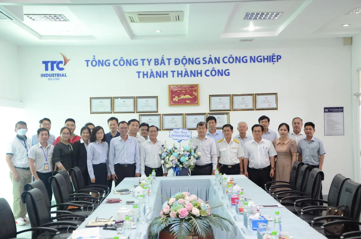 Lãnh đạo Tỉnh ủy – UBND – Sở Ban Ngành tỉnh Tây Ninh đến thăm và làm việc nhân ngày Doanh Nhân Việt Nam 13.10 tại Khu công nghiệp Thành Thành Công - Công Ty CP Khu Công Nghiệp Thành Thành Công (TTC IZ)