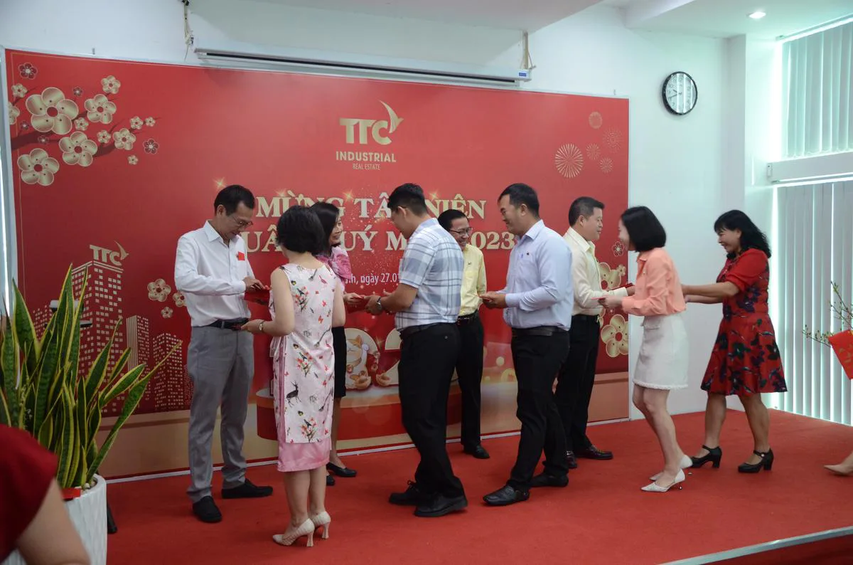 Mừng Tân niên - Xuân Quý Mão 2023 - Công Ty CP Khu Công Nghiệp Thành Thành Công (TTC IZ)
