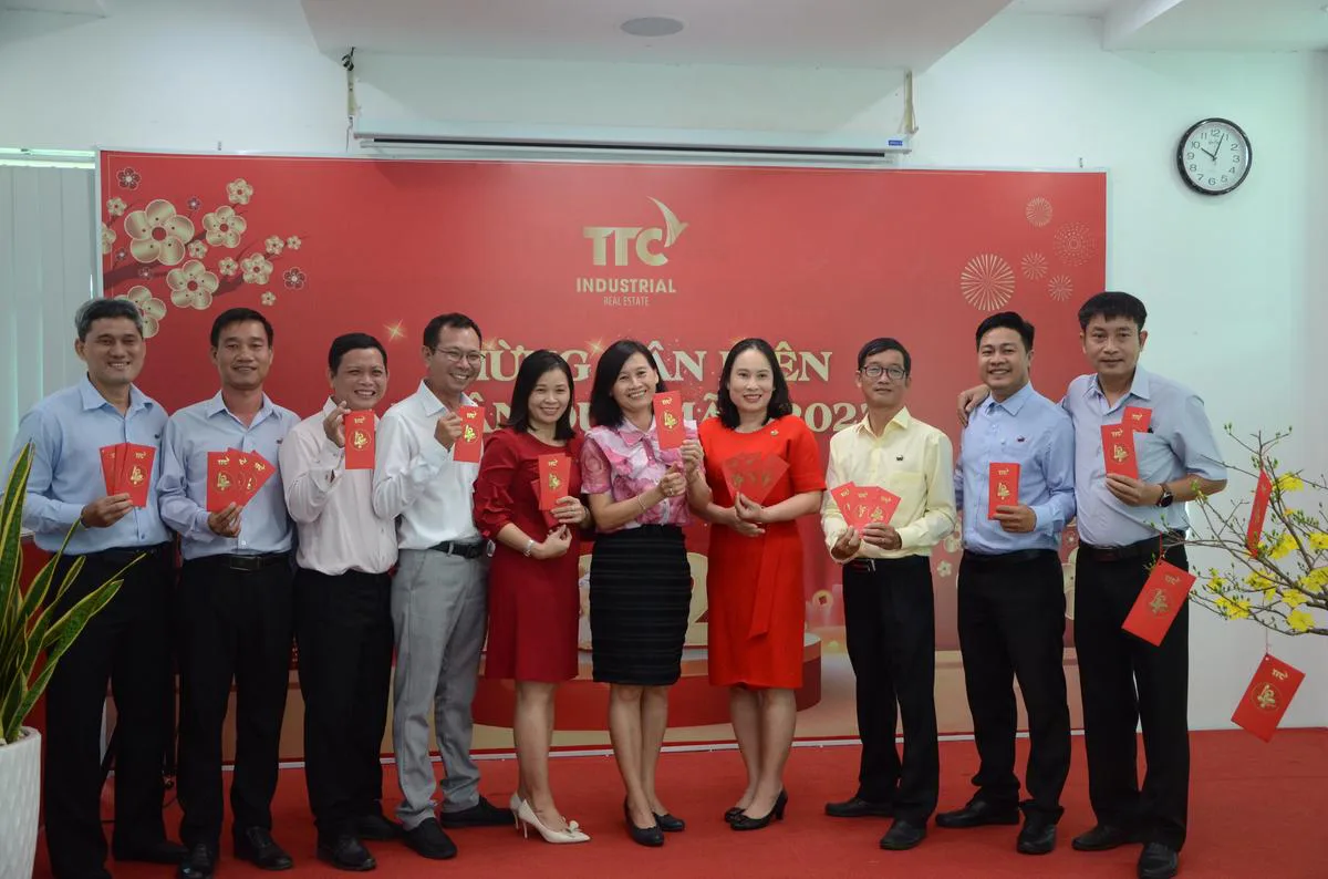 Mừng Tân niên - Xuân Quý Mão 2023 - Công Ty CP Khu Công Nghiệp Thành Thành Công (TTC IZ)
