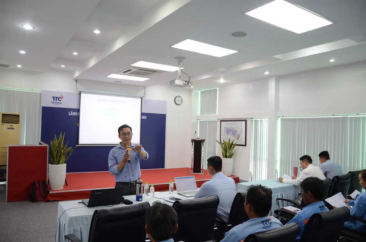 Tổng Công ty BĐS Công nghiệp Thành Thành Công đã tổ chức hai khóa huấn luyện An toàn vệ sinh lao động (AT-VSLĐ) hướng dẫn Sơ cấp cứu cho CBNV TCT - Công Ty CP Khu Công Nghiệp Thành Thành Công (TTC IZ) Tổng Công ty BĐS Công nghiệp Thành Thành Công đã tổ chức hai khóa huấn luyện An toàn vệ sinh lao động (AT-VSLĐ) hướng dẫn Sơ cấp cứu cho CBNV TCT - Công Ty CP Khu Công Nghiệp Thành Thành Công (TTC IZ)