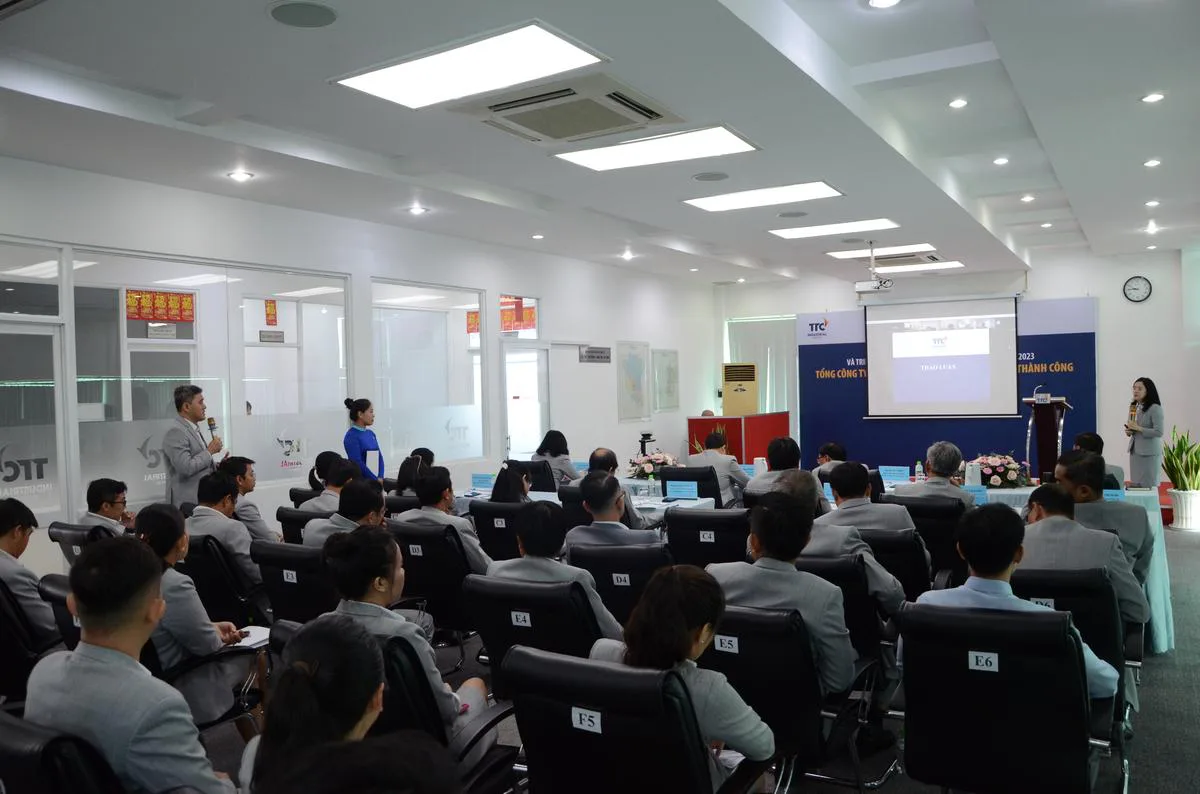 HỘI NGHỊ SƠ KẾT HOẠT ĐỘNG 6 THÁNG ĐẦU NĂM VÀ TRIỂN KHAI KẾ HOẠCH 6 THÁNG CUỐI NĂM 2023 CỦA TỔNG CÔNG TY BĐS CÔNG NGHIỆP THÀNH THÀNH CÔNG. - Công Ty CP Khu Công Nghiệp Thành Thành Công (TTC IZ)