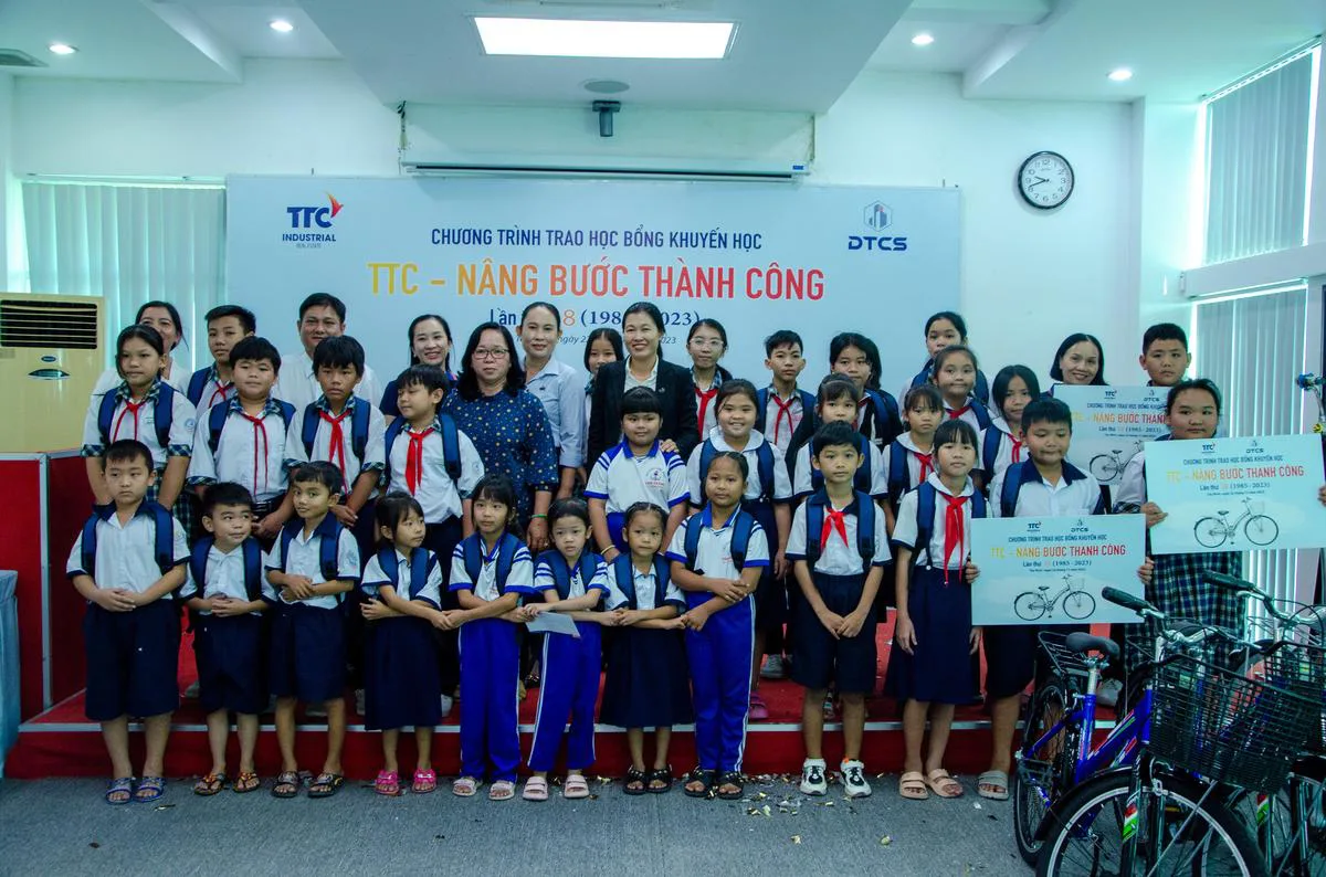 Chương trình trao học bổng khuyến học “TTC - Nâng Bước Thành Công” lần thứ 38 (1985 – 2023) - Công Ty CP Khu Công Nghiệp Thành Thành Công (TTC IZ) Chương trình trao học bổng khuyến học “TTC - Nâng Bước Thành Công” lần thứ 38 (1985 – 2023) - Công Ty CP Khu Công Nghiệp Thành Thành Công (TTC IZ)