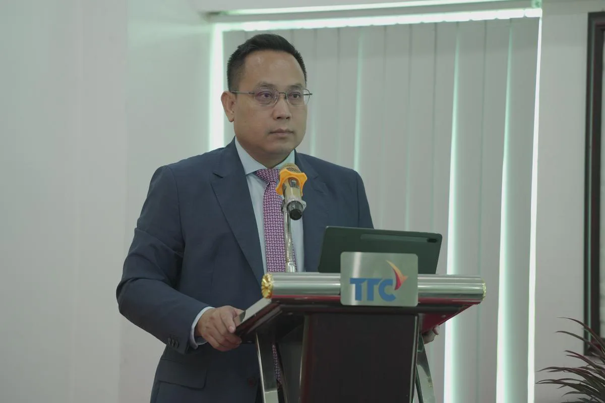KHU CÔNG NGHIỆP THÀNH THÀNH CÔNG ĐÓN TIẾP, LÀM VIỆC VỚI BỘ KINH TẾ VÀ TÀI CHÍNH, VƯƠNG QUỐC CAMPUCHIA VÀ BAN LÃNH ĐẠO TỈNH TÂY NINH - Công Ty CP Khu Công Nghiệp Thành Thành Công (TTC IZ) KHU CÔNG NGHIỆP THÀNH THÀNH CÔNG ĐÓN TIẾP, LÀM VIỆC VỚI BỘ KINH TẾ VÀ TÀI CHÍNH, VƯƠNG QUỐC CAMPUCHIA VÀ BAN LÃNH ĐẠO TỈNH TÂY NINH - Công Ty CP Khu Công Nghiệp Thành Thành Công (TTC IZ)