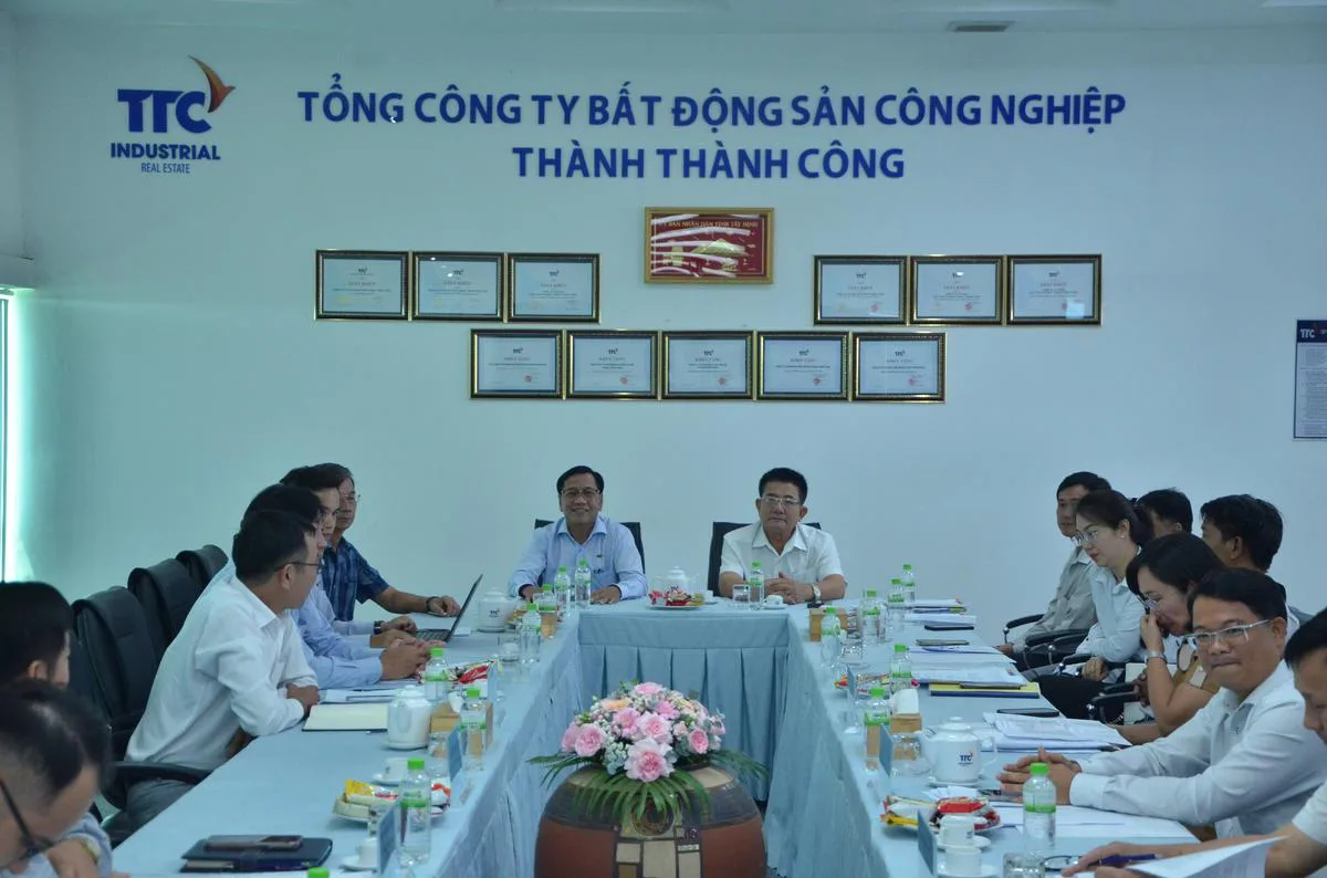 TTC IZ bàn giao mặt bằng khu tái định cư Thành Thành Công cho thị xã Trảng Bàng, tỉnh Tây Ninh - Công Ty CP Khu Công Nghiệp Thành Thành Công (TTC IZ) TTC IZ bàn giao mặt bằng khu tái định cư Thành Thành Công cho thị xã Trảng Bàng, tỉnh Tây Ninh - Công Ty CP Khu Công Nghiệp Thành Thành Công (TTC IZ)