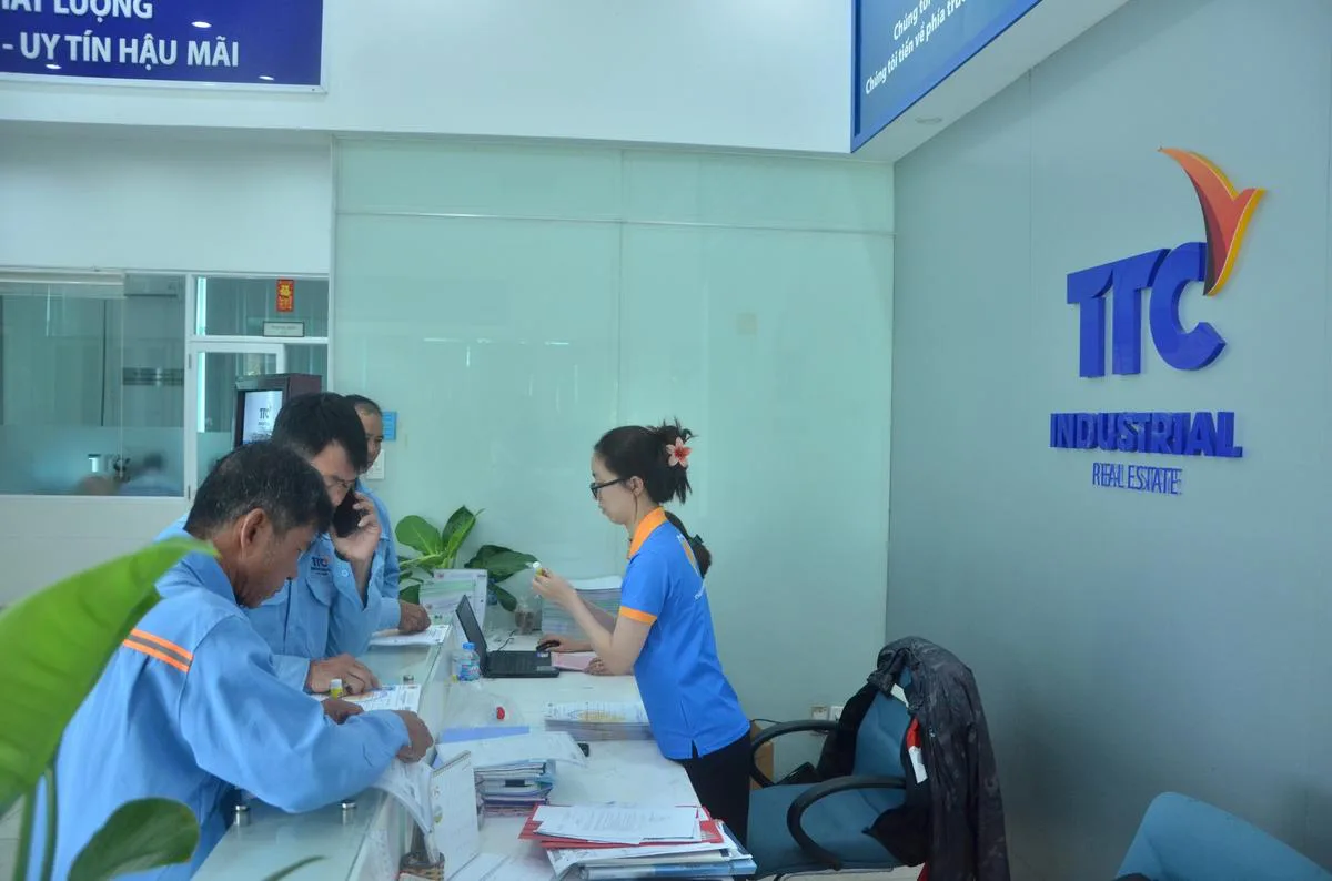 TTC IZ TỔ CHỨC KHÁM SỨC KHỎE ĐỊNH KỲ CHO HƠN 200 CBNV - Công Ty CP Khu Công Nghiệp Thành Thành Công (TTC IZ)