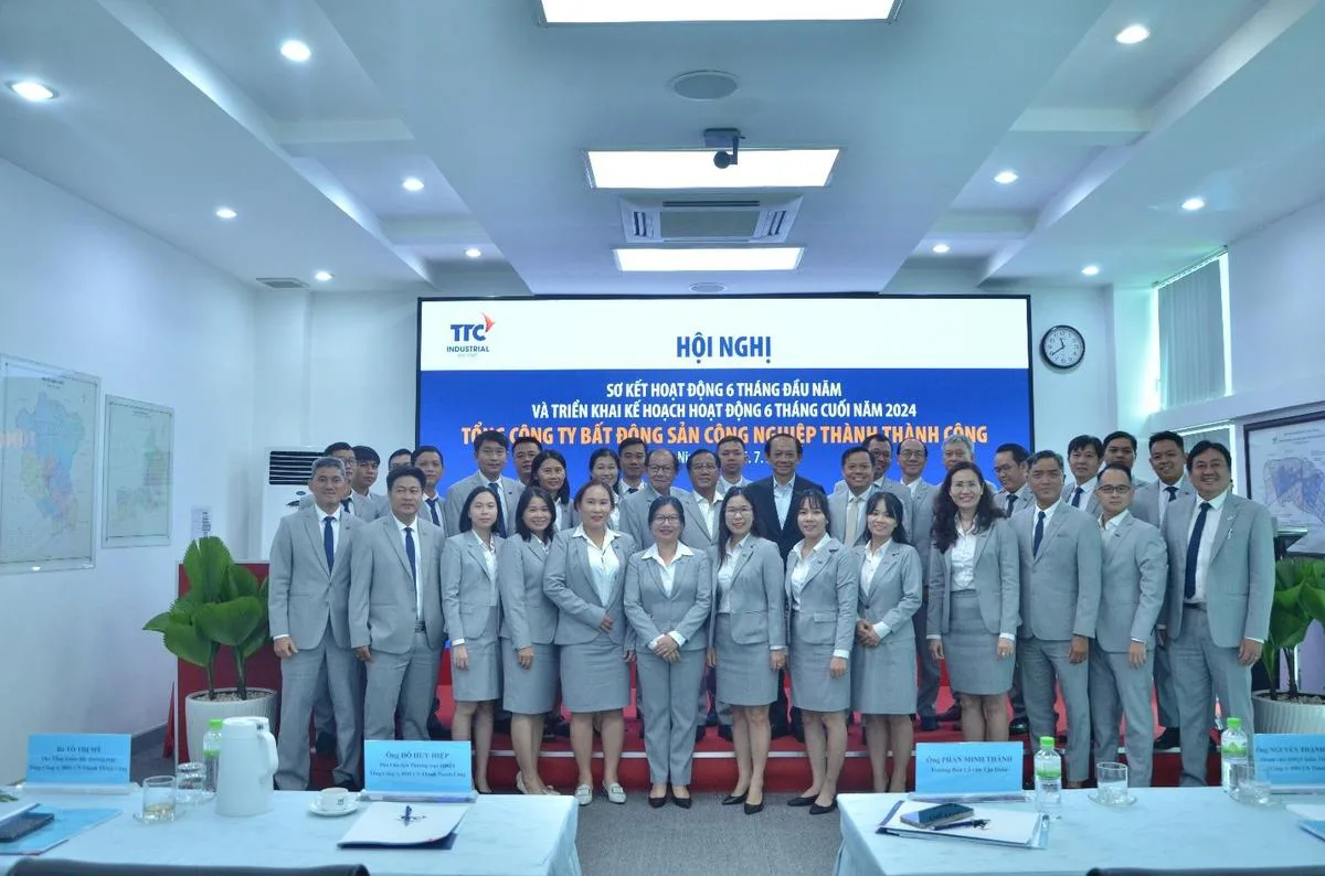Hội nghị sơ kết TTC IR 2024: Kế hoạch doanh thu đạt 137% trong 6 tháng đầu năm. - Công Ty CP Khu Công Nghiệp Thành Thành Công (TTC IZ)