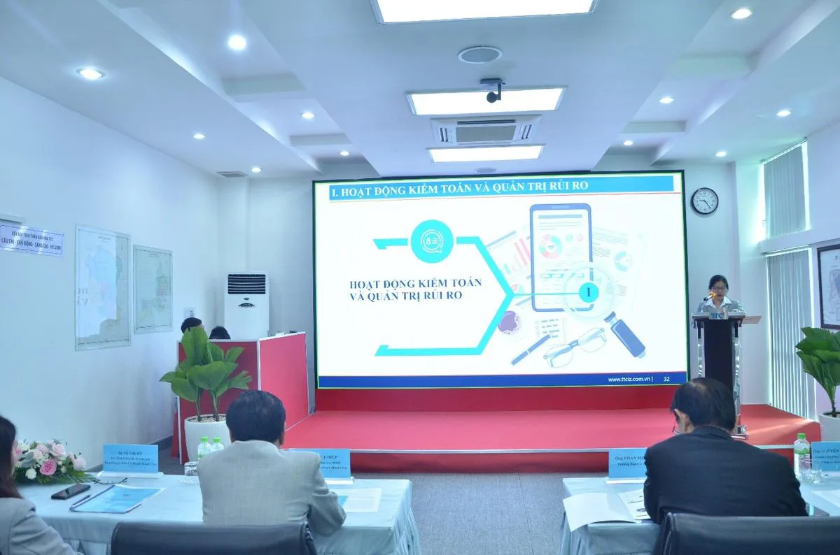 Hội nghị sơ kết TTC IR 2024: Kế hoạch doanh thu đạt 137% trong 6 tháng đầu năm. - Công Ty CP Khu Công Nghiệp Thành Thành Công (TTC IZ)
