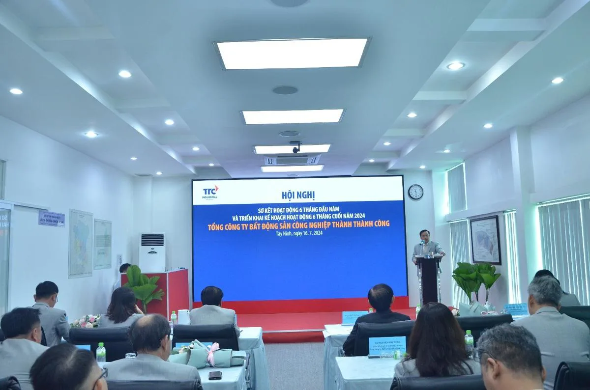Hội nghị sơ kết TTC IR 2024: Kế hoạch doanh thu đạt 137% trong 6 tháng đầu năm. - Công Ty CP Khu Công Nghiệp Thành Thành Công (TTC IZ)