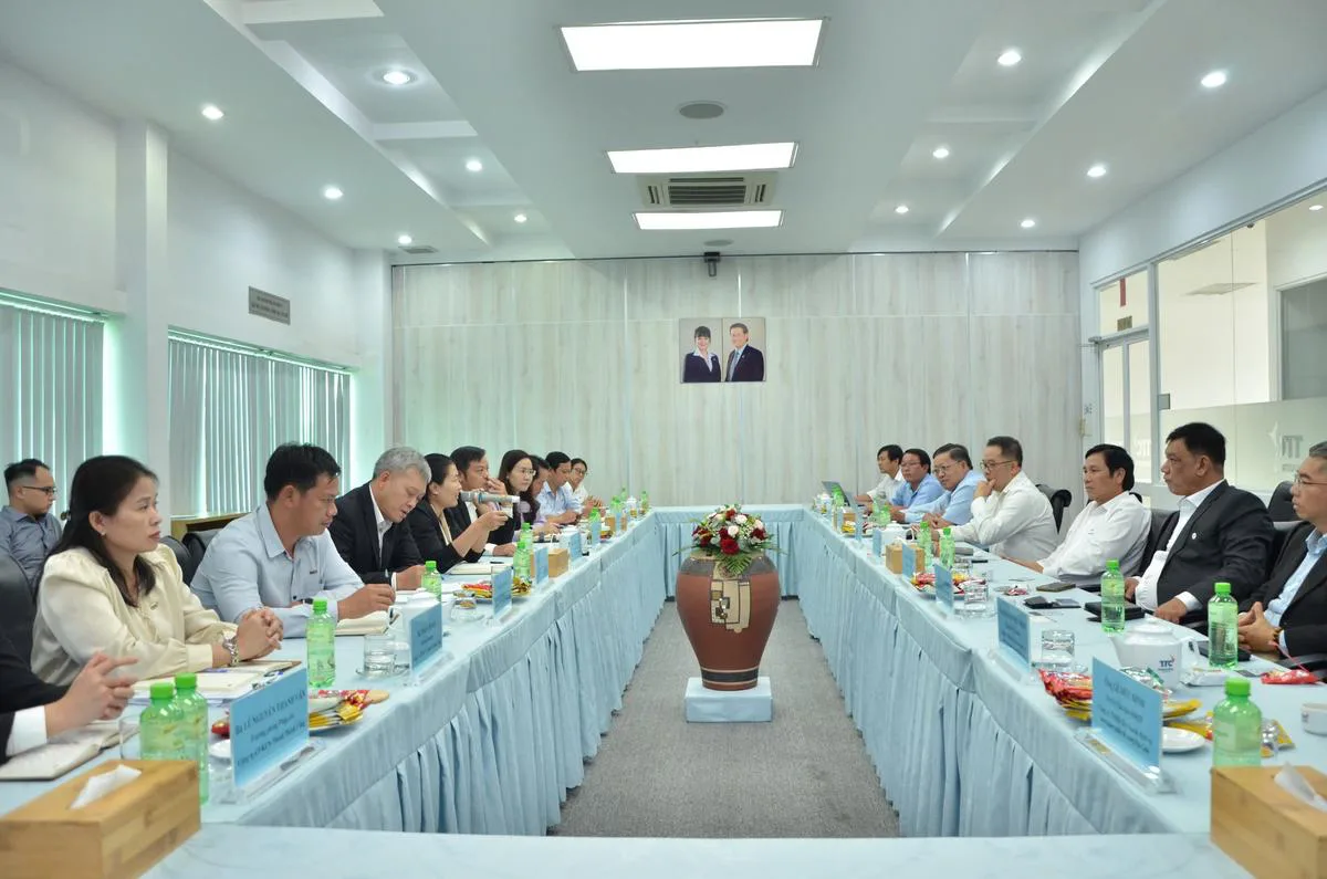 Trao đổi, hợp tác giữa Công ty Cổ phần KCN Thành Thành Công và Công ty Cổ phần Cảng Sài Gòn, Công ty Dịch vụ Hàng hải Hậu Giang, Công ty Cổ phần Cảng Sài Gòn – Hiệp Phước, Công ty Liên doanh Dịch vụ Conatiner Quốc tế Cảng Sài Gòn
