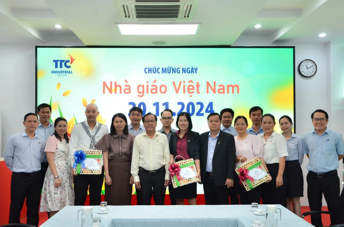 TTC IR CHÚC MỪNG NGÀY NHÀ GIÁO VIỆT NAM 20 – 11 - Công Ty CP Khu Công Nghiệp Thành Thành Công (TTC IZ) TTC IR CHÚC MỪNG NGÀY NHÀ GIÁO VIỆT NAM 20 – 11 - Công Ty CP Khu Công Nghiệp Thành Thành Công (TTC IZ)