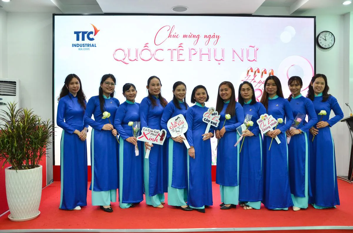 Công ty Cổ phần KCN Thành Thành Công (TTCIZ) đã diễn ra sự kiện chúc mừng ngày Quốc tế phụ nữ 8.3 - Công Ty CP Khu Công Nghiệp Thành Thành Công (TTC IZ) Công ty Cổ phần KCN Thành Thành Công (TTCIZ) đã diễn ra sự kiện chúc mừng ngày Quốc tế phụ nữ 8.3 - Công Ty CP Khu Công Nghiệp Thành Thành Công (TTC IZ)