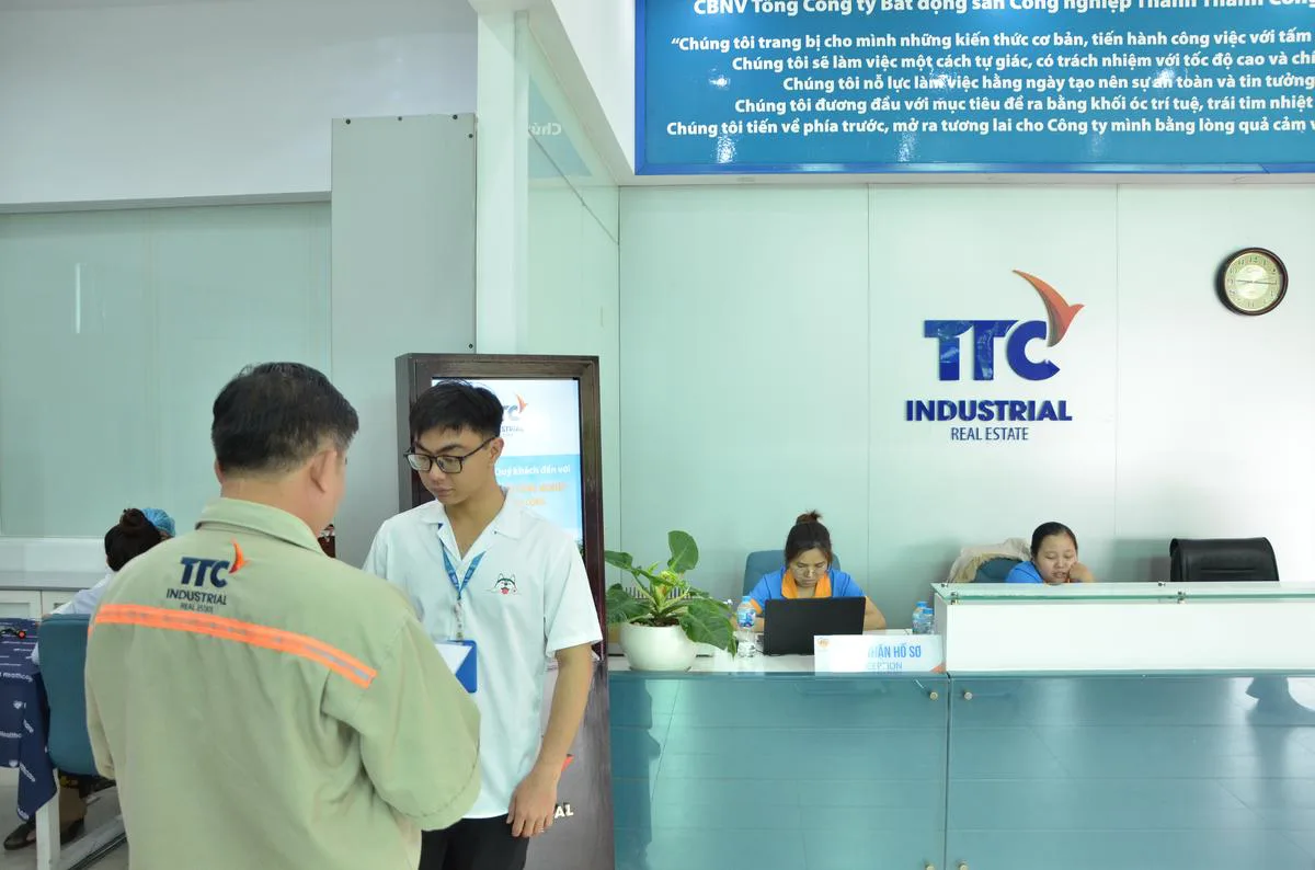 TTC IZ TỔ CHỨC KHÁM SỨC KHỎE ĐỊNH KỲ CHO TOÀN THỂ CBNV - Công Ty CP Khu Công Nghiệp Thành Thành Công (TTC IZ)