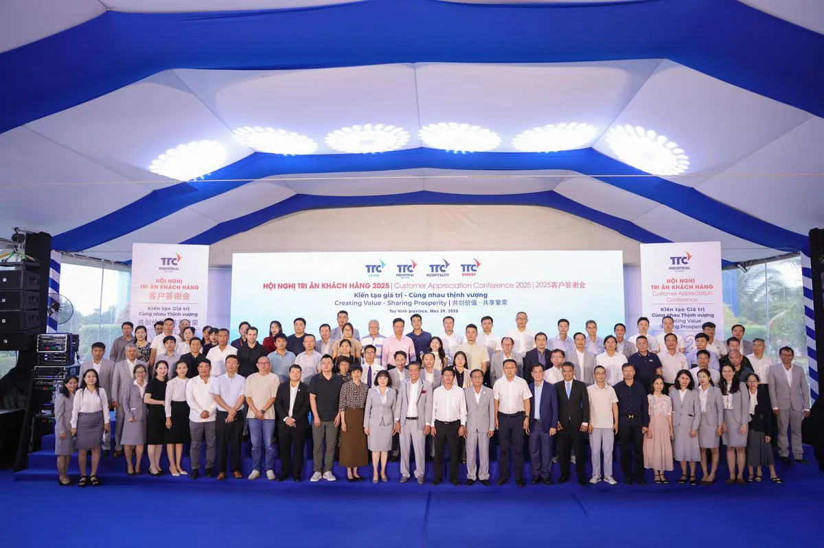 TTC IZ NÂNG TẦM VỊ THẾ QUA SỰ KIỆN TRI ÂN KHÁCH HÀNG 2025 - Công Ty CP Khu Công Nghiệp Thành Thành Công (TTC IZ) TTC IZ NÂNG TẦM VỊ THẾ QUA SỰ KIỆN TRI ÂN KHÁCH HÀNG 2025 - Công Ty CP Khu Công Nghiệp Thành Thành Công (TTC IZ)