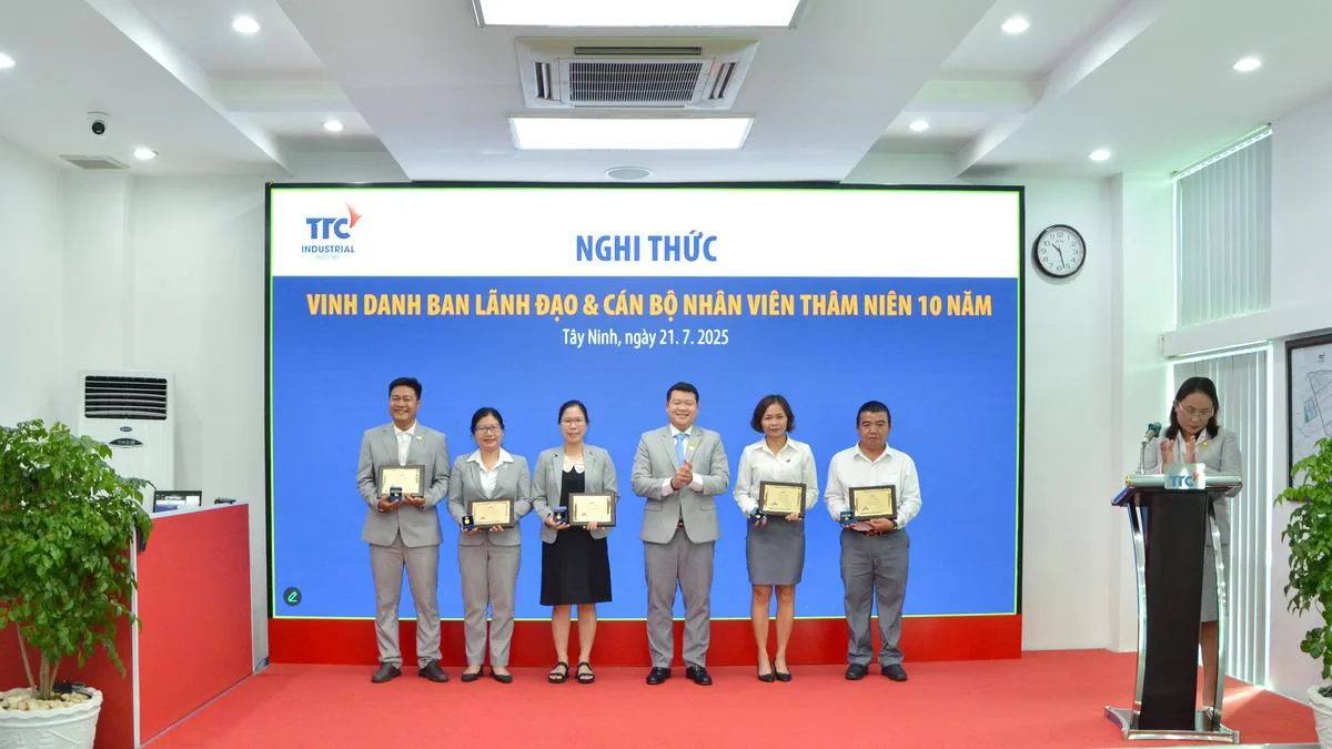 TTC IZ SƠ KẾT 6 THÁNG ĐẦU NĂM 2025: ĐẶT TRỌNG TÂM VÀO CHIẾN LƯỢC KHU CÔNG NGHIỆP SINH THÁI - Công Ty CP Khu Công Nghiệp Thành Thành Công (TTC IZ) TTC IZ SƠ KẾT 6 THÁNG ĐẦU NĂM 2025: ĐẶT TRỌNG TÂM VÀO CHIẾN LƯỢC KHU CÔNG NGHIỆP SINH THÁI - Công Ty CP Khu Công Nghiệp Thành Thành Công (TTC IZ)