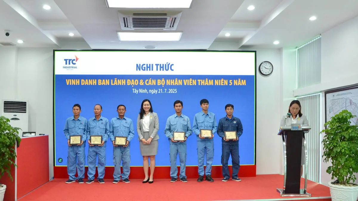 TTC IZ SƠ KẾT 6 THÁNG ĐẦU NĂM 2025: ĐẶT TRỌNG TÂM VÀO CHIẾN LƯỢC KHU CÔNG NGHIỆP SINH THÁI - Công Ty CP Khu Công Nghiệp Thành Thành Công (TTC IZ) TTC IZ SƠ KẾT 6 THÁNG ĐẦU NĂM 2025: ĐẶT TRỌNG TÂM VÀO CHIẾN LƯỢC KHU CÔNG NGHIỆP SINH THÁI - Công Ty CP Khu Công Nghiệp Thành Thành Công (TTC IZ)
