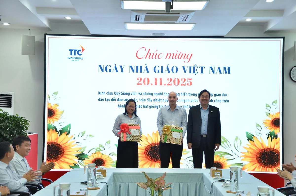 TTC IZ Chúc mừng ngày Nhà giáo Việt Nam 20/11 - Công Ty CP Khu Công Nghiệp Thành Thành Công (TTC IZ)