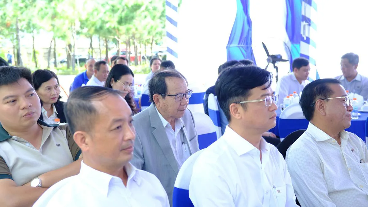 Cảng Bến Kéo chính thức công bố năng lực tiếp nhận phương tiện thủy 2.000 tấn - Công Ty CP Khu Công Nghiệp Thành Thành Công (TTC IZ)