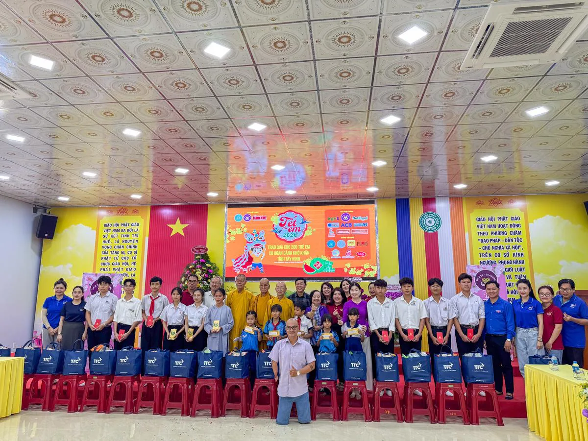 TTC IZ mang niềm vui đến với học sinh vượt khó tại tỉnh Tây Ninh - Công Ty CP Khu Công Nghiệp Thành Thành Công (TTC IZ)