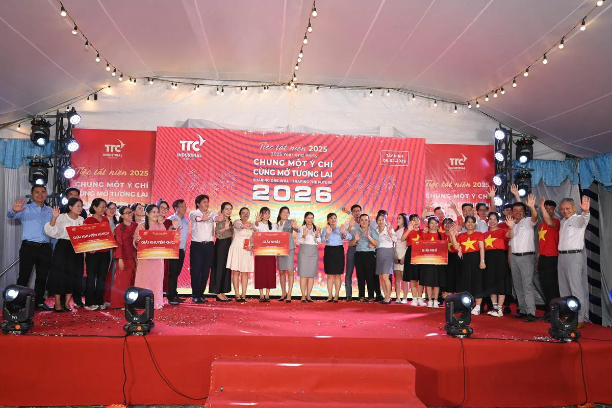Tiệc Tất niên TTC IZ 2025 – Chung một ý chí, cùng mở tương lai - Công Ty CP Khu Công Nghiệp Thành Thành Công (TTC IZ)
