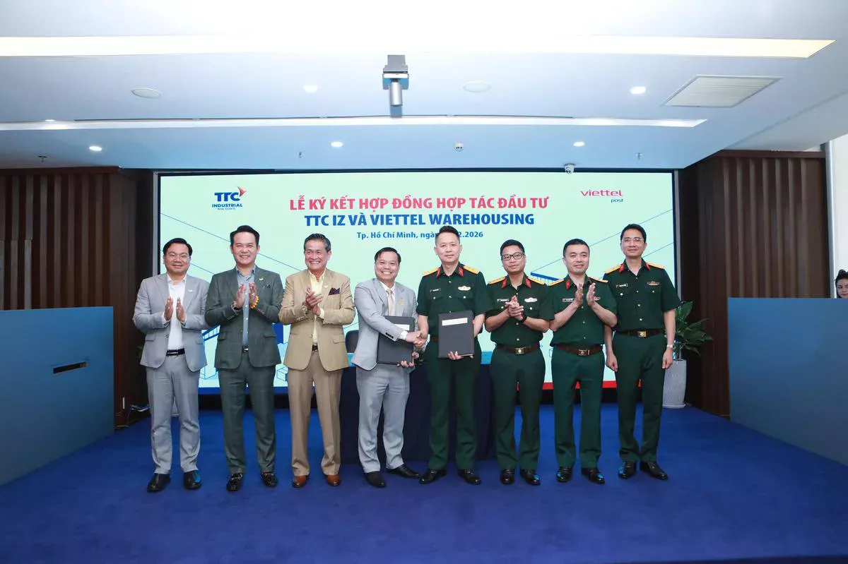 TTC IZ ký kết hợp đồng hợp tác đầu tư với Viettel Warehousing - Công Ty CP Khu Công Nghiệp Thành Thành Công (TTC IZ)