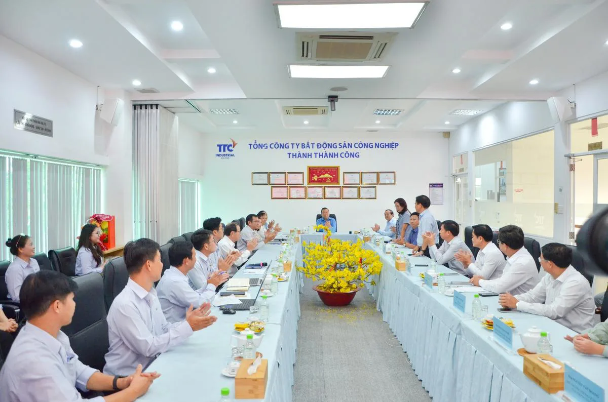 TTC IZ đón tiếp lãnh đạo tỉnh Tây Ninh đến thăm và chúc Tết nhân dịp năm mới 2026 - Công Ty CP Khu Công Nghiệp Thành Thành Công (TTC IZ)
