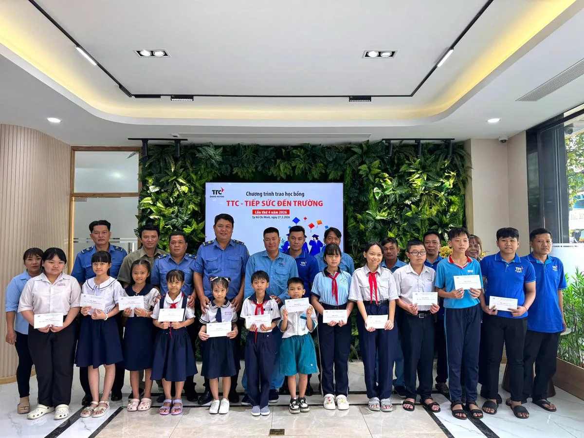 TTC IZ tiếp tục hành trình “Tiếp sức đến trường” lần 4 năm 2026 - Công Ty CP Khu Công Nghiệp Thành Thành Công (TTC IZ)