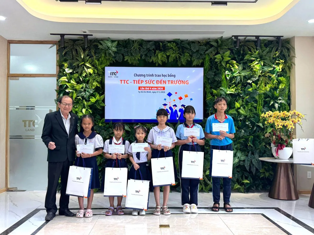 TTC IZ tiếp tục hành trình “Tiếp sức đến trường” lần 4 năm 2026 - Công Ty CP Khu Công Nghiệp Thành Thành Công (TTC IZ)