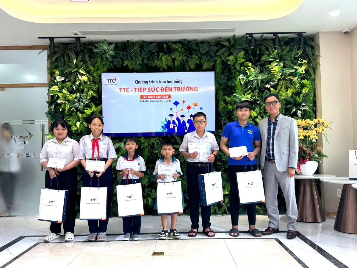 TTC IZ tiếp tục hành trình “Tiếp sức đến trường” lần 4 năm 2026 - Công Ty CP Khu Công Nghiệp Thành Thành Công (TTC IZ)