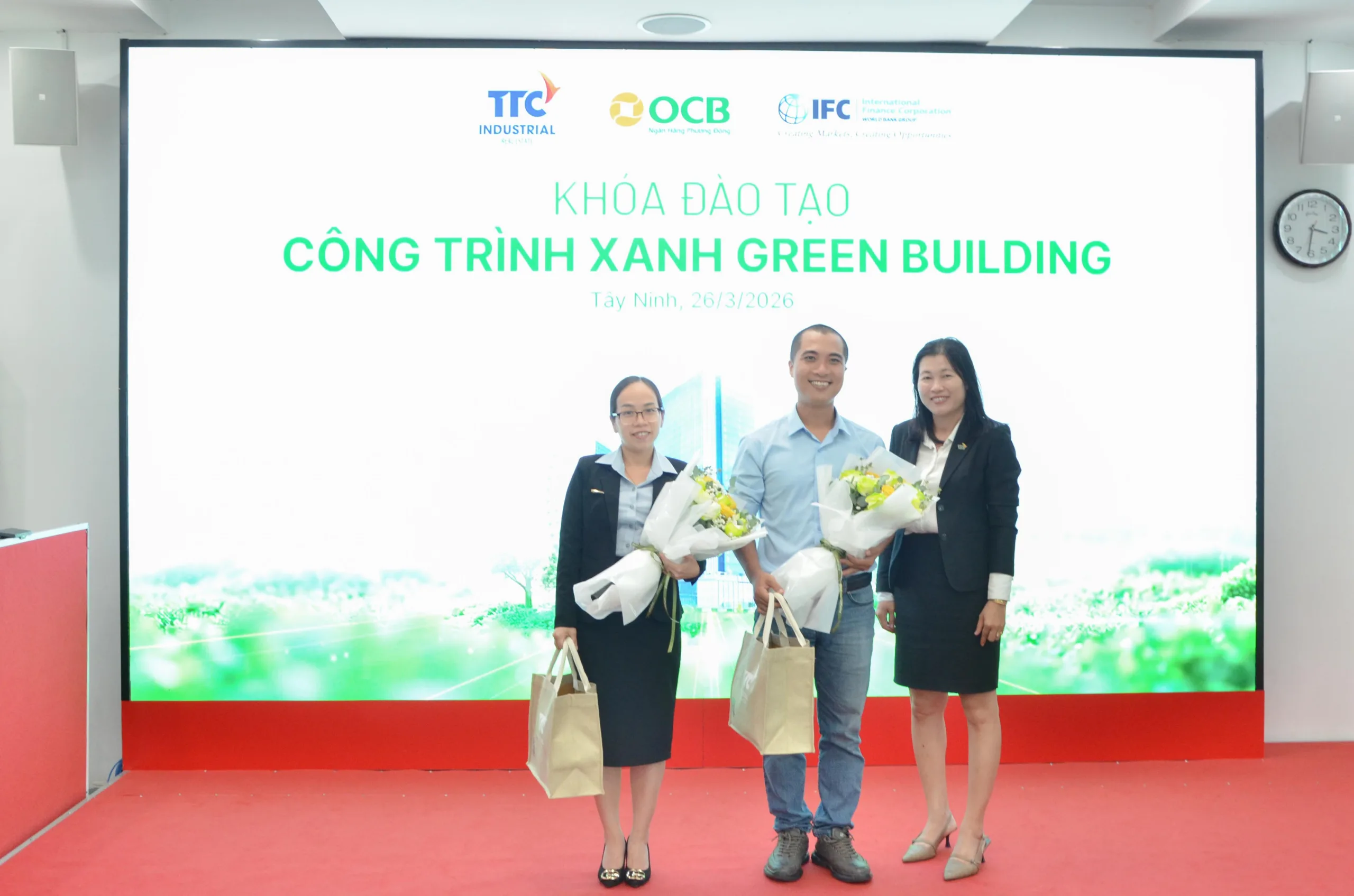 TTC IZ, OCB và IFC phối hợp chuyển đổi khu công nghiệp sinh thái theo tiêu chuẩn quốc tế - Công Ty CP Khu Công Nghiệp Thành Thành Công (TTC IZ) TTC IZ, OCB và IFC phối hợp chuyển đổi khu công nghiệp sinh thái theo tiêu chuẩn quốc tế - Công Ty CP Khu Công Nghiệp Thành Thành Công (TTC IZ)