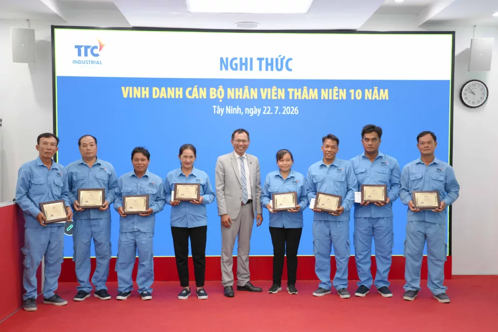 TTC IZ sơ kết 6 tháng đầu năm 2026, đẩy mạnh triển khai các dự án trọng điểm - Công Ty CP Khu Công Nghiệp Thành Thành Công (TTC IZ)