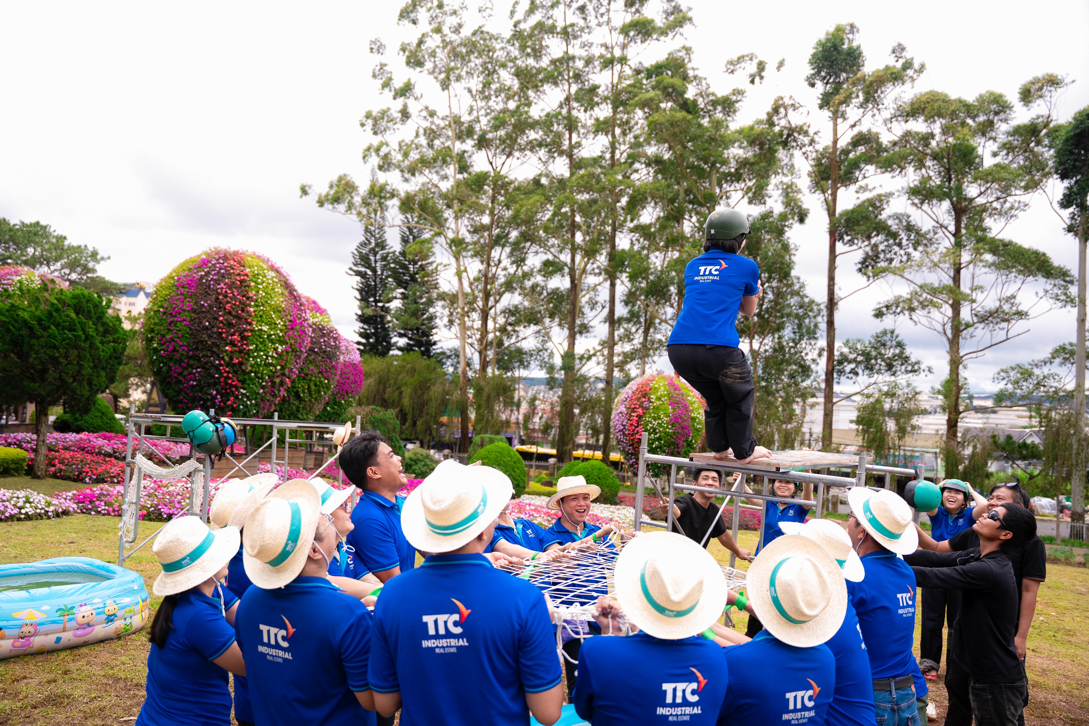Teambuilding TTC IZ 2026: Vững Bền Nội Lực – Vững Bước Thành Công - Công Ty CP Khu Công Nghiệp Thành Thành Công (TTC IZ) Teambuilding TTC IZ 2026: Vững Bền Nội Lực – Vững Bước Thành Công - Công Ty CP Khu Công Nghiệp Thành Thành Công (TTC IZ)